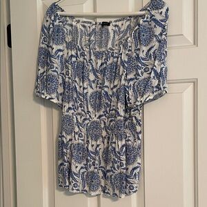 Floral Blue and White Women's Top